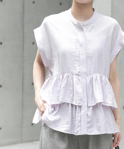 ITEMS URBANRESEARCH(アイテムズ アーバンリサーチ)の「フリル切り替えブラウス(シャツ/ブラウス・レディース・ラベンダー/モカ/ホワイト・FREE)」の3枚目の写真