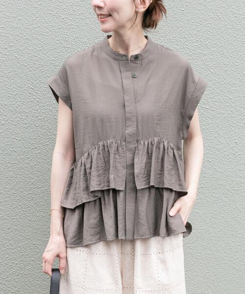 ITEMS URBANRESEARCH(アイテムズ アーバンリサーチ)の「フリル切り替えブラウス(シャツ/ブラウス・レディース・ラベンダー/モカ/ホワイト・FREE)」の2枚目の写真