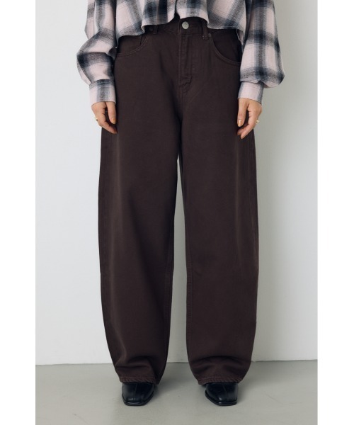 AZUL by moussy(アズールバイマウジー)の「【身長/骨格別着用画像あり】AZUL DENIM カラーワイドデニム 秋服 ロングパンツ ジーンズ カラーパンツ カラーデニム(デニムパンツ・レディース・カーキ/ブラウン/ピンク・27inch/26inch/25inch/24inch/23inch)」の4枚目の写真