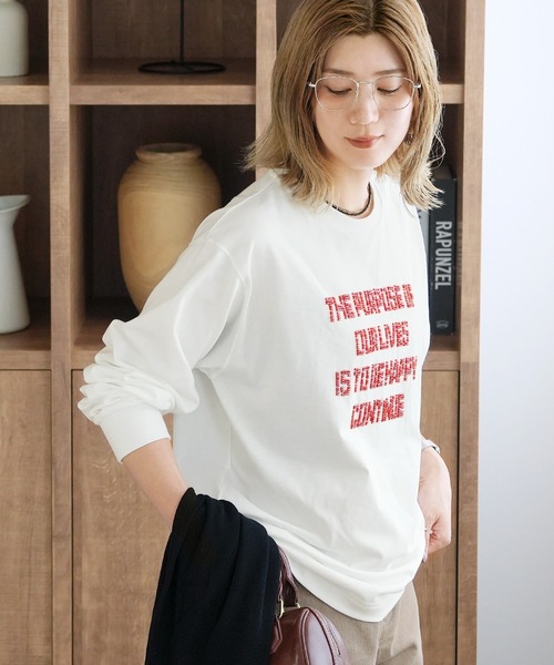 reca（レカ）の「ビーズ刺繍ロゴTシャツ（Tシャツ/カットソー・レディース・オフホワイト/チャコール/トップグレー・FREE）」の6枚目の写真