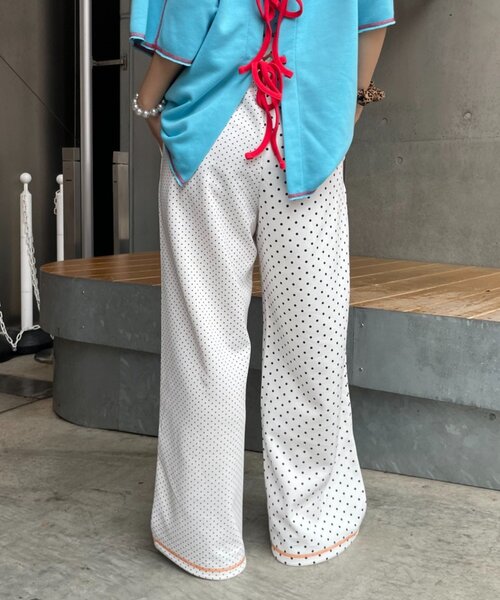 HELLO.SANFRANCISCO(ハローサンフランシスコ)の「【HELLO.SANFRANCISCO】アシメドット柄スウェットワイドパンツ(スウェットパンツ・レディース・ホワイト/ブラック・ONE SIZE)」の6枚目の写真