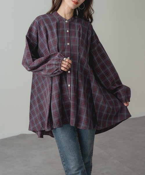 refinedworks(リファインドワークス)の「【refinedworks】360度 美シルエット !フロント タック バンドカラー チュニック シャツ(シャツ/ブラウス・レディース・チャコールグレー/パープル/ベージュ・FREE)」の15枚目の写真