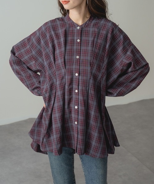 refinedworks(リファインドワークス)の「【refinedworks】360度 美シルエット !フロント タック バンドカラー チュニック シャツ(シャツ/ブラウス・レディース・チャコールグレー/パープル/ベージュ・FREE)」の14枚目の写真