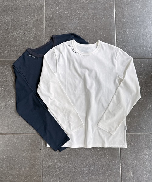 Julier Yoga and Relax(ジュリエヨガアンドリラックス)の「Julier コンディショニングロングスリーブTee(Tシャツ/カットソー・レディース・ホワイト/ネイビー・1/2)」の4枚目の写真