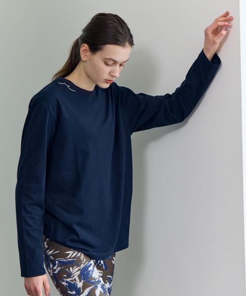 Julier Yoga and Relax(ジュリエヨガアンドリラックス)の「Julier コンディショニングロングスリーブTee(Tシャツ/カットソー・レディース・ホワイト/ネイビー・1/2)」の15枚目の写真