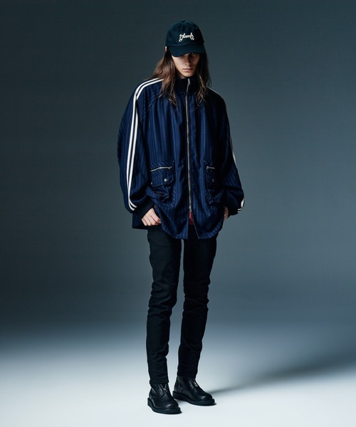 glamb（グラム）の「Cinematic Spin Logo Cap / シネマティックスピンロゴキャップ（キャップ・メンズ・ブラック/グリーン/インディゴブルー/ブラウン・FREE）」の9枚目の写真