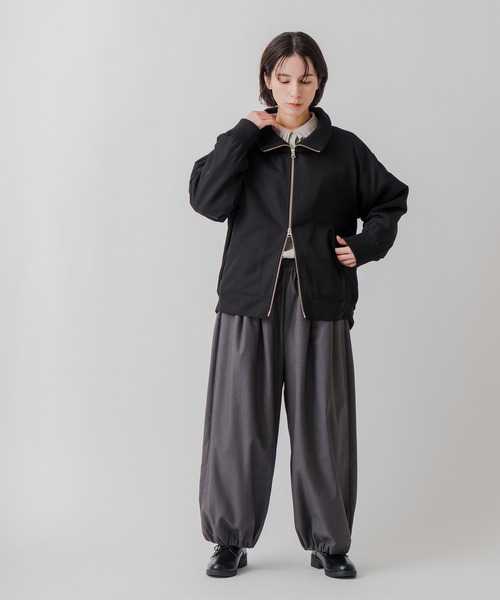 Kelen(ケレン)の「「KELEN / ケレン」バックタックハイネックブルゾン(ブルゾン・レディース・ブラウン/ネイビー/ブラック・S/M)」の20枚目の写真
