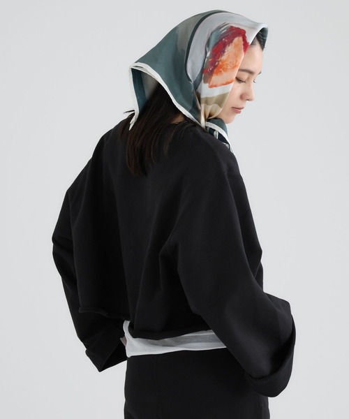 Chaos(カオス)の「Chaos(カオス)/ 【Jil Sander】別注スカーフ(ストール/ショール・レディース・スモークグレー・FREE)」の10枚目の写真