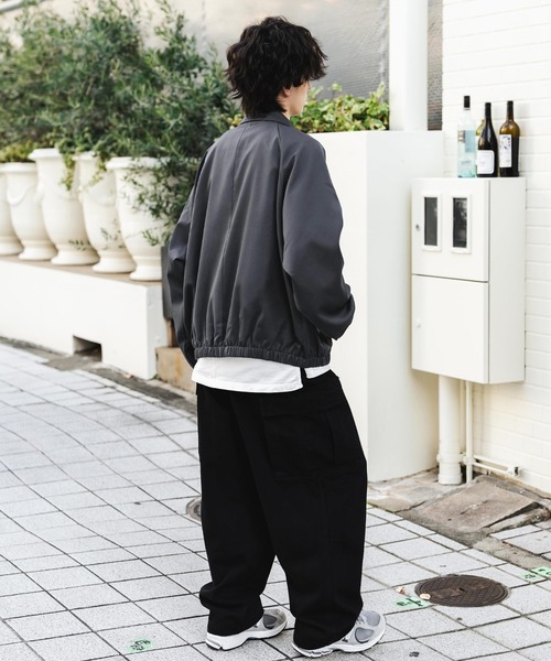 Rocky Monroe(ロッキーモンロー)の「オーバーサイズドルマンスリーブレギュラーカラーショートブルゾン(ブルゾン・メンズ・ネイビー/チャコールグレー/ブラック/グレー/オフホワイト・M/L)」の16枚目の写真