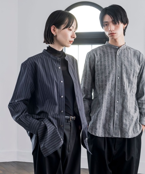 kuros'(クロス)の「【kuros’オリジナル】ストライプバンドカラーシャツ 日本製 UNISEX(シャツ/ブラウス・レディース・ブラック/ホワイト・SMALL/LARGE/MEDIUM/X-LARGE)」の20枚目の写真