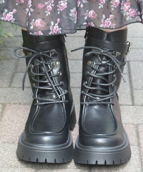 axes femme(アクシーズファム)の「ベルトデザインワークブーツ(ブーツ・レディース・ブラック/ダークブラウン・MEDIUM/LARGE)」の8枚目の写真