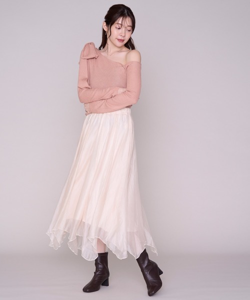 MISCH MASCH(ミッシュマッシュ)の「2026秋冬新作 ニュアンスイレヘムロングスカート(スカート・レディース・ピンク/パープル/ベージュ・フリ-)」の5枚目の写真