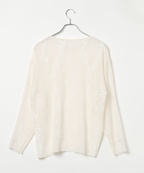 LEPSIM(レプシィム)の「シアープリーツ長袖プリント《2点セット》1074972(Tシャツ/カットソー・レディース・ブラック/ライトブルー/オフホワイト・FREE)」の13枚目の写真