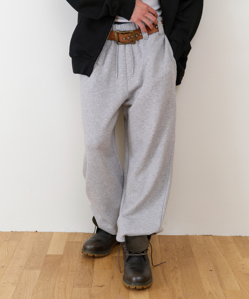 THEVINYLHOUSE(ザバイニルハウス)の「BELTED DETAIL SWEAT PANTS GREY(スウェットパンツ・メンズ・その他・SMALL/MEDIUM/LARGE)」の3枚目の写真