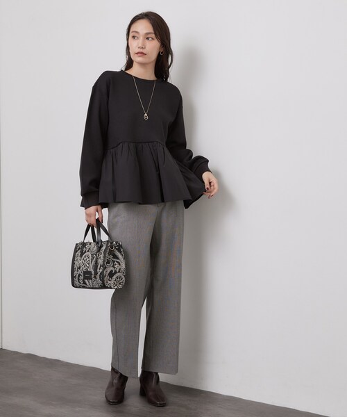 OPAQUE.CLIP(オペークドットクリップ)の「ペプラムドッキングトップス【洗濯機OK】(Tシャツ/カットソー・レディース・グレー/ブラック/ブラウン系その他/ライトブルー・38/42/40)」の22枚目の写真