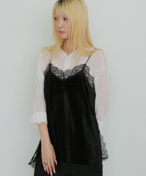 cheriella（シェリエラ）の「【cheriella】ベロアレースキャミソール　VELOUR LACE CAMISOLE（キャミソール・レディース・チャコールグレー/ブラック/ブラウン・FREE）」の4枚目の写真