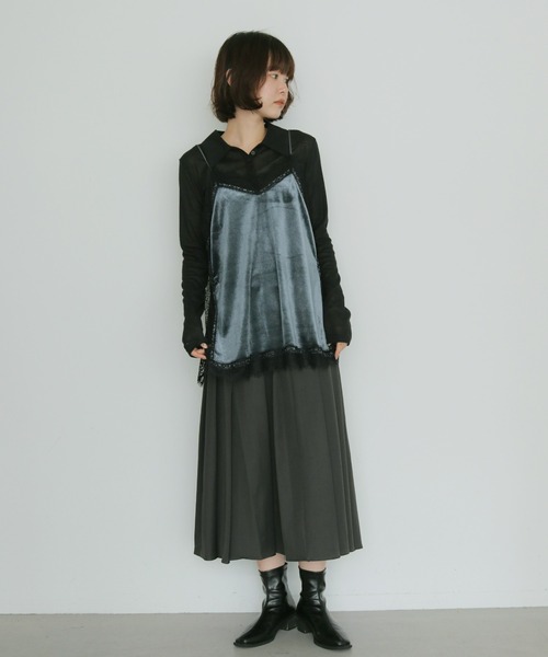 cheriella（シェリエラ）の「【cheriella】ベロアレースキャミソール　VELOUR LACE CAMISOLE（キャミソール・レディース・チャコールグレー/ブラック/ブラウン・FREE）」の13枚目の写真