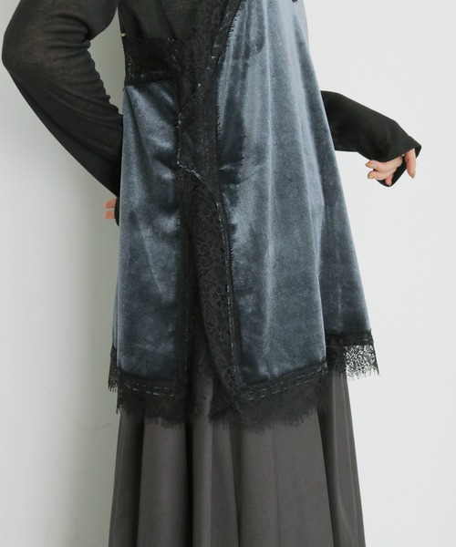 cheriella（シェリエラ）の「【cheriella】ベロアレースキャミソール　VELOUR LACE CAMISOLE（キャミソール・レディース・チャコールグレー/ブラック/ブラウン・FREE）」の18枚目の写真