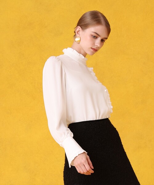 LOULOU WILLOUGHBY（ルルウィルビー）の「バックサテンアムンゼンフリルシャツブラウス（シャツ/ブラウス・レディース・オフホワイト・M）」の9枚目の写真