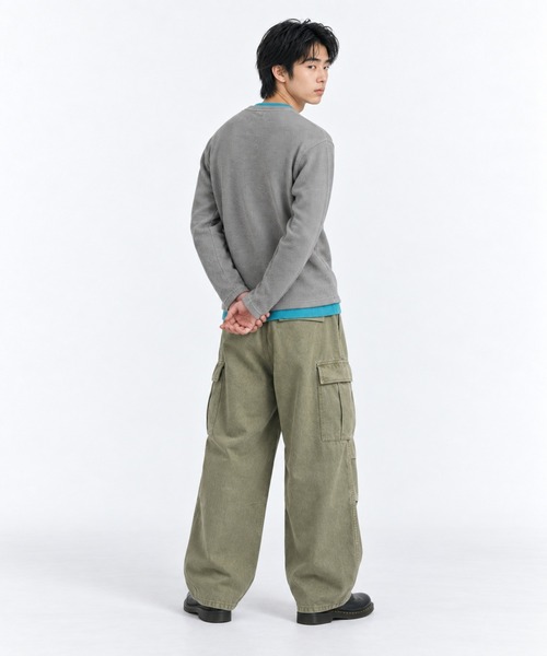 FILLIP J（フィリップジェー）の「クロップドワッフルヘンリーネック長袖Tシャツ/ショート丈ロンT（Tシャツ/カットソー・メンズ・アイボリー/グレー・X-LARGE/LARGE/MEDIUM）」の17枚目の写真
