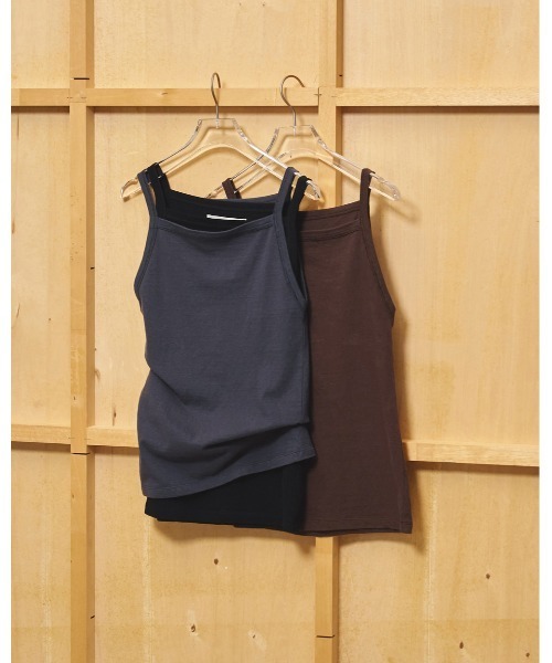 TODAYFUL（トゥデイフル）の「Squareneck Slub Camisole（キャミソール・レディース・ブラック/インディゴブルー/チョコ・FREE）」の11枚目の写真