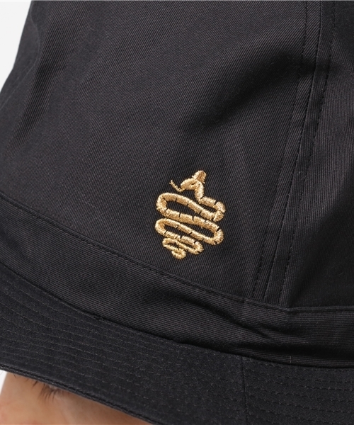 ALDIES（アールディーズ）の「Rapper Hat ワイドブリム 刺繍入りハット（ハット・メンズ・カモフラージュ/ブラック/オリーブ/ネイビー・SMALL/MEDIUM）」の10枚目の写真