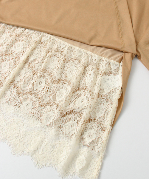 URBAN RESEARCH（アーバンリサーチ）の「UR ポンチボトルネックレイヤードプルオーバー（Tシャツ/カットソー・レディース・ブラウン系その他/ベージュ/グリーン系その他・FREE）」の14枚目の写真