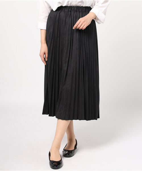 PUNYUS（プニュズ）の「フェイクスウェードプリーツスカート（スカート・レディース・ワイン/ブラック・3/1/2）」の2枚目の写真