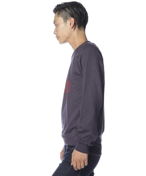 SHIPS JET BLUE（シップスジェットブルー）の「NYC: PRINT C/N SWEAT（スウェット・メンズ・ブラック/ピンク/ネイビー・MEDIUM/SMALL/LARGE）」の4枚目の写真