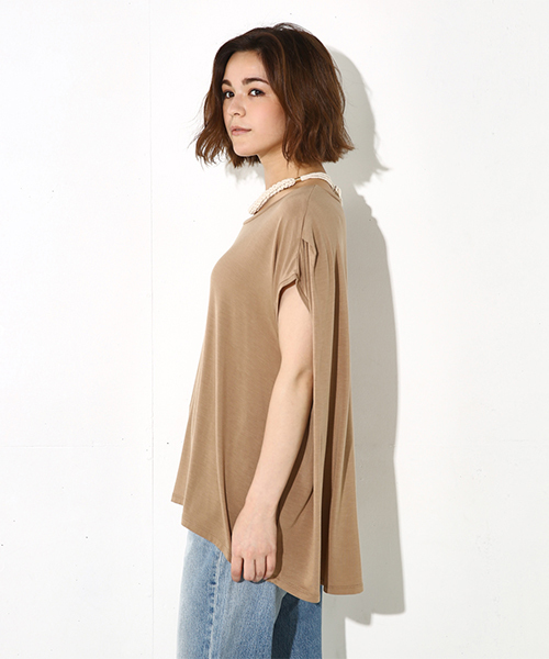 AZUL by moussy（アズールバイマウジー）の「スリーブバックタックBIG プルオーバー（Tシャツ/カットソー・レディース・ベージュ/オレンジ系その他/オフホワイト/ブラック・SMALL/MEDIUM）」の9枚目の写真