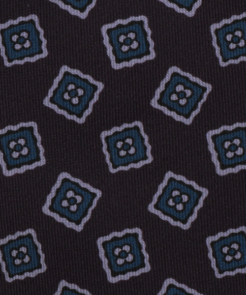 SHIPS(シップス)の「SD: 【インポート生地シリーズ】 シルク プリント スクエアコモン ネクタイ(ネクタイ・メンズ・パープル/チャコールグレー・9)」の4枚目の写真