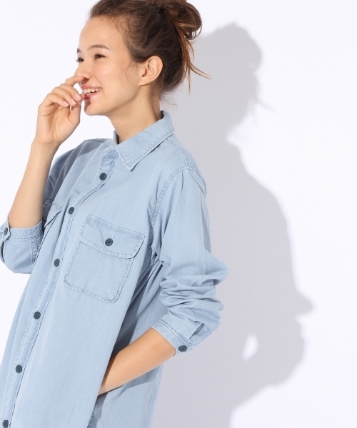 niko and...（ニコアンド）の「シュスデニムCPOガタワンピース【niko and ...】（ワンピース・レディース・ライトブルー/ブルー・MEDIUM/XX-LARGE）」の2枚目の写真