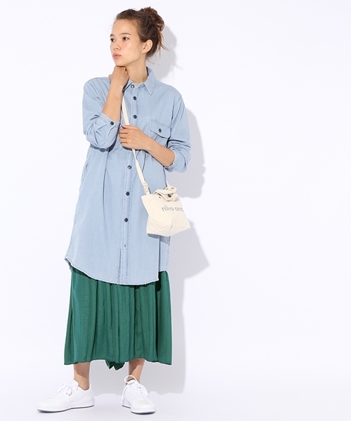 niko and...（ニコアンド）の「シュスデニムCPOガタワンピース【niko and ...】（ワンピース・レディース・ライトブルー/ブルー・MEDIUM/XX-LARGE）」の9枚目の写真