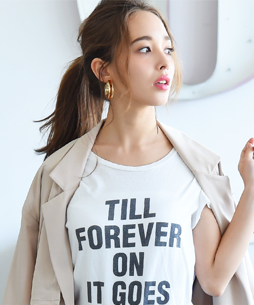 Luz Llena（ラズレナ）の「ベロアフープピアス（ピアス（両耳用）・レディース・キャメル/カーキ・ﾌﾘ-）」の3枚目の写真