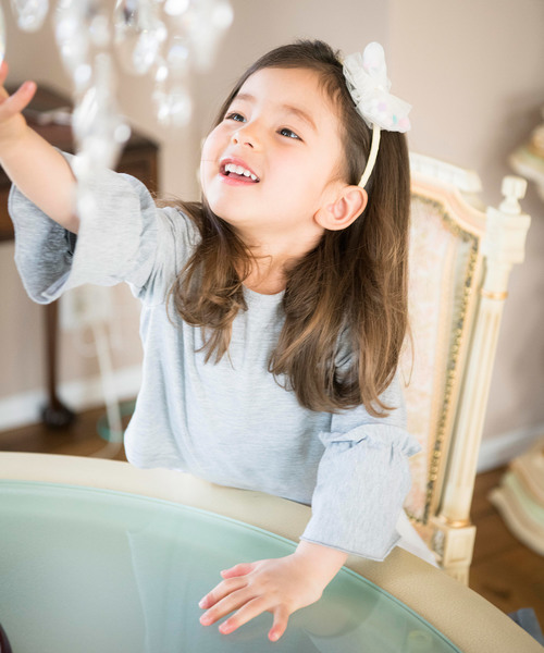 Catherine Cottage（キャサリンコテージ）の「フリル袖長袖カットソー（Tシャツ/カットソー・キッズ・グレー/グリーン/ピンク/イエロー・100/110/120/130/140）」の13枚目の写真