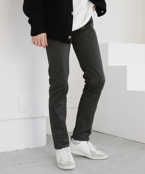 ASTRONOMY（アストロノミー）の「カツラギストレッチテーパードパンツ（チノパンツ・メンズ・ワイン/モカ/ブラック/チャコール/アイボリー/ホワイト/オリーブ/ネイビー/ベージュ/ライトベージュ/ブルーグラス/ストライプ/サックスブルー/ライトグレー・XL/S/L/M）」の5枚目の写真