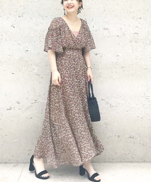 Cheek（チーク）の「花柄ウエストマークワンピース（ワンピース・レディース・ブラック/ピンク・MEDIUM）」の10枚目の写真