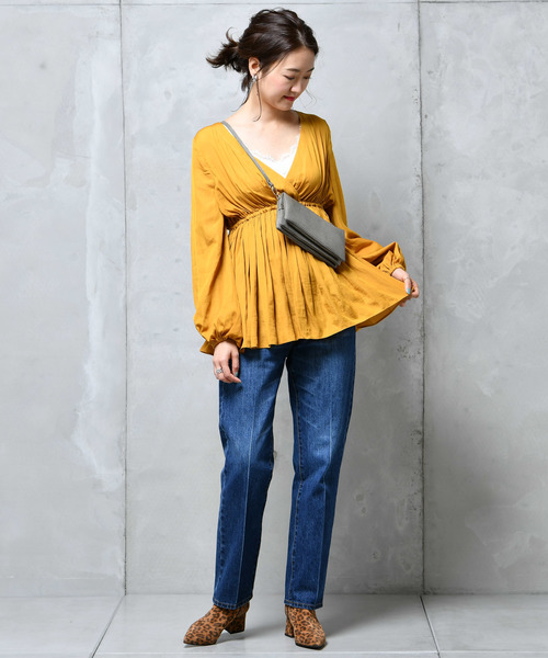 DouDou(ドゥドゥ)の「センタープレスデニム(デニムパンツ・レディース・ブルー/インディゴブルー/ブルー系その他/ブルー系その他2/スカイブルー・36/38)」の6枚目の写真