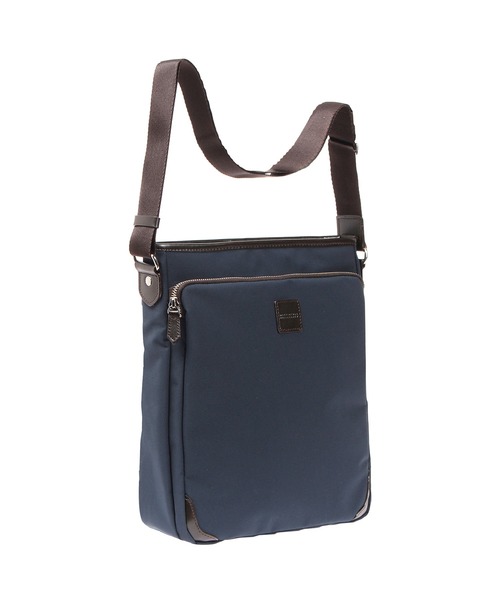 MACKINTOSH PHILOSOPHY（ﾏｯｷﾝﾄｯｼｭ ﾌｨﾛｿﾌｨｰ）の「バルヴェニー　ショルダーバッグ　タテ型　54283（ショルダーバッグ・メンズ・ブラック/ネイビー/ブラック系/ネイビー系・FREE）」の3枚目の写真