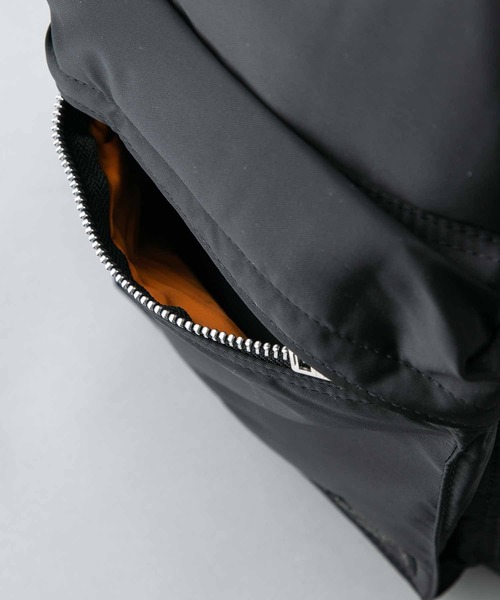 PORTER（ポーター）の「【PORTER】TANKER  DAYPACK　容量7L / 622-68621（バックパック/リュック・メンズ・ブラック・FREE）」の7枚目の写真