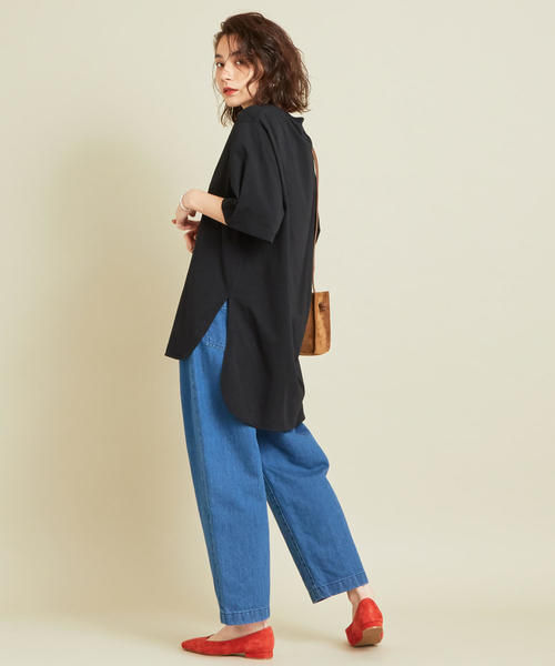 BEAUTY&YOUTH UNITED ARROWS(ビューティーアンドユースユナイテッドアローズ)の「BY∴ コットンサイドスリットビッグTシャツ◆(Tシャツ/カットソー・レディース・ホワイト/パープル/ブラック/ダークグレー/モカ・FREE)」の14枚目の写真