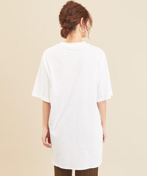 BEAUTY&YOUTH UNITED ARROWS(ビューティーアンドユースユナイテッドアローズ)の「BY∴ コットンサイドスリットビッグTシャツ◆(Tシャツ/カットソー・レディース・ホワイト/パープル/ブラック/ダークグレー/モカ・FREE)」の21枚目の写真