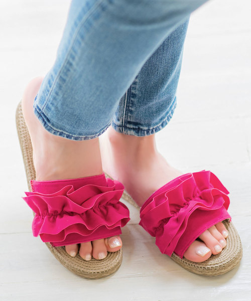 KOBE LETTUCE（コウベレタス）の「[ フリル/リボン ]2TYPEフェイクジュートフラットサンダル（サンダル・レディース・キャメル/ブラック系その他/イエロー系その他/ミント/イエロー/ライトベージュ/イエロー系その他2/ピンク/ピンク系その他/ベージュ系その他/グリーン系その他/ブラック・L/LL/M/S）」の11枚目の写真