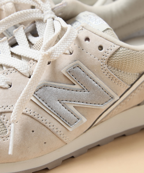 BEAMS LIGHTS Women's(ビームスライツ ウィメンズ)の「NEW BALANCE / WR996(スニーカー・レディース・ベージュ系その他/ブルー系その他・23/24/24.5/23.5)」の9枚目の写真