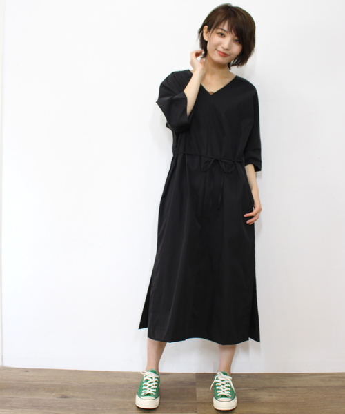 ottilie（オティーリエ）の「Ｖネックコットンマエリボンワンピース（ワンピース・レディース・ブラック/ベージュ/イエロー・FREE）」の7枚目の写真