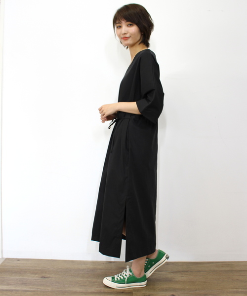 ottilie（オティーリエ）の「Ｖネックコットンマエリボンワンピース（ワンピース・レディース・ブラック/ベージュ/イエロー・FREE）」の9枚目の写真