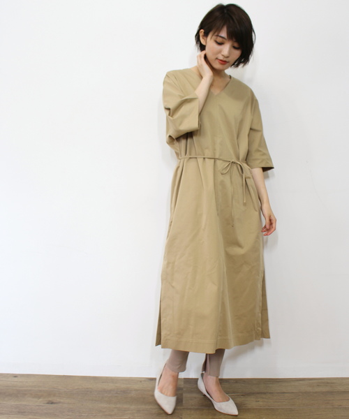 ottilie（オティーリエ）の「Ｖネックコットンマエリボンワンピース（ワンピース・レディース・ブラック/ベージュ/イエロー・FREE）」の12枚目の写真