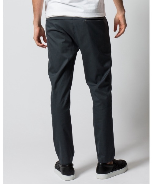 wjk（ダヴルジェイケイ）の「easy light slacks（スラックス）」 - WEAR