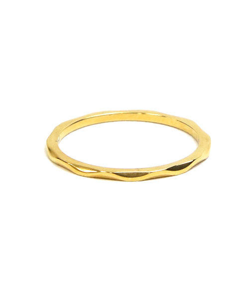 rufsh(ルフシュ)の「【rufsh/ルフシュ】stainless anrrow wave ring/ ステンレスリング RF1908CJSR03(リング・メンズ・ゴールド/シルバー・#11/#13)」の1枚目の写真