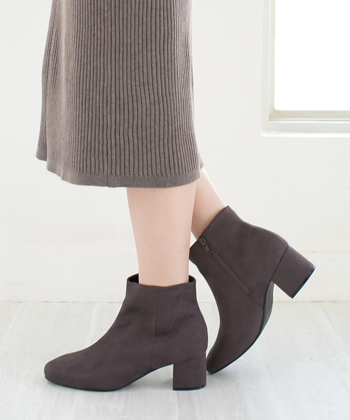 AmiAmi(アミアミ)の「【2024AW新改良!】スクエアトゥショートブーツ(ブーツ・レディース・ブラック/ブラウン/ダークブラウン/グレー/ブラック系その他/キャメル/ベージュ/ブラック系その他2/グレイッシュベージュ・LL/S/M/L)」の5枚目の写真